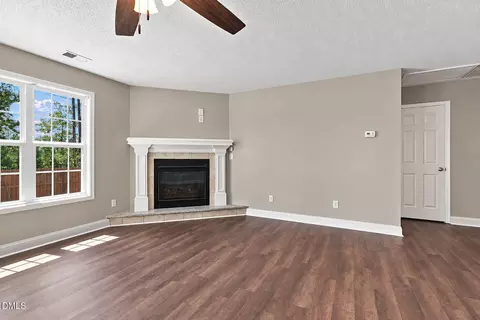 Living - 390 Comanche Dr, Erwin, NC 28339 photo 4 of 7