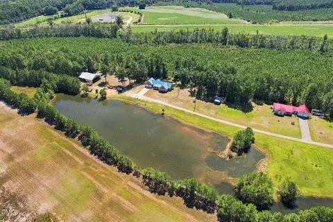 View/Area - 390 Comanche Dr, Erwin, NC 28339 photo 2 of 3