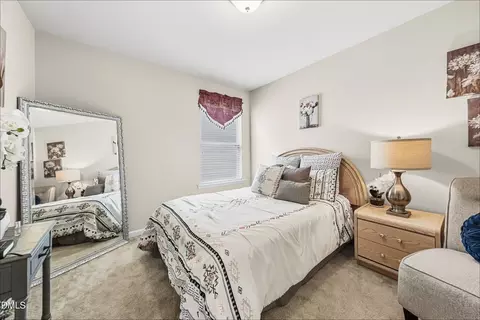 Bedroom - 828 Poplar St, Durham, NC 27703 photo 2 of 8