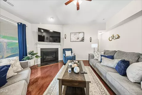 Living - 828 Poplar St, Durham, NC 27703 photo 1 of 1