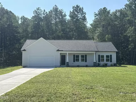 272 Shiloh Dr, Lillington, NC 27546