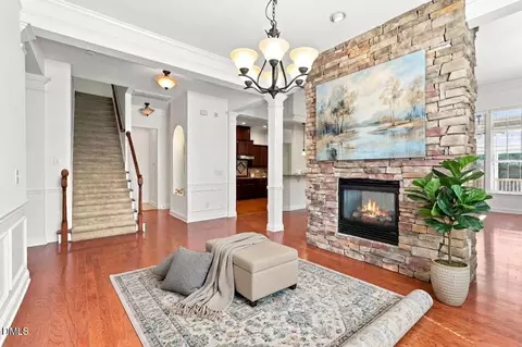 186 Briarfield Dr, Apex, NC 27502