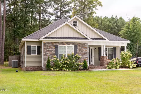 704 Par Dr, Nashville, NC 27856