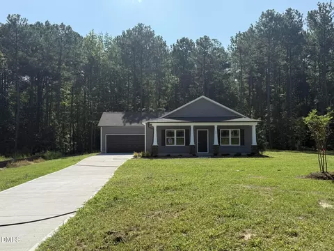 288 Shiloh Dr, Lillington, NC 27546