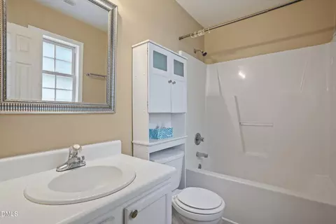 Bath - 214 Highgate Cir, Wake Forest, NC 27587 photo 1 of 2