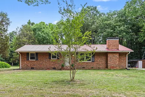 2064 Oak Hill Rd, Oxford, NC 27565