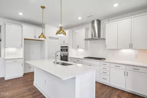 Kitchen - 1737 Clydner Dr, Apex, NC 27523 photo 4 of 5