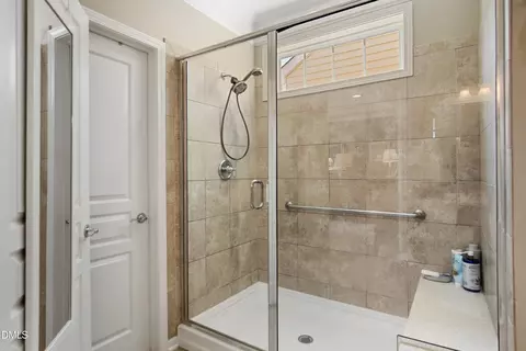 Bath - 747 Blackfriars Loop, Cary, NC 27519 photo 2 of 4