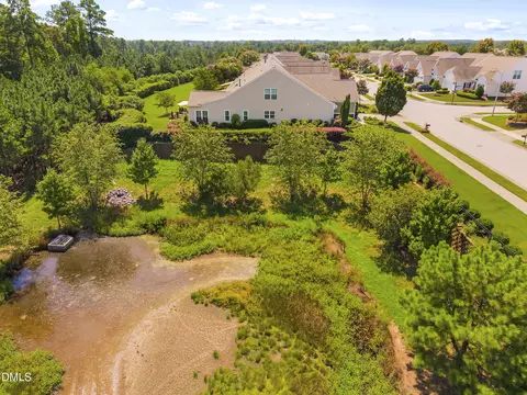 View/Area - 747 Blackfriars Loop, Cary, NC 27519 photo 2 of 5