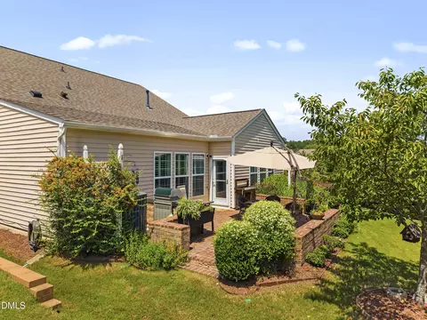 Exterior - 747 Blackfriars Loop, Cary, NC 27519 photo 9 of 14