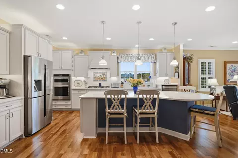 Kitchen - 747 Blackfriars Loop, Cary, NC 27519 photo 3 of 4