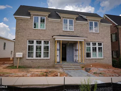 2619 Marchmont St, Raleigh, NC 27608
