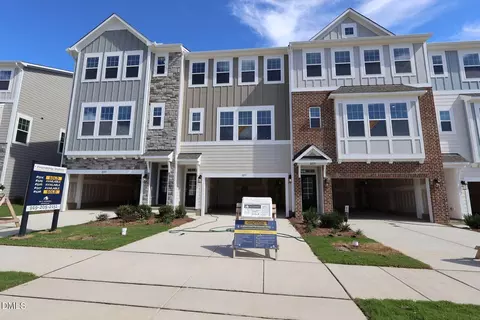 2271 Bay Minette Sta, Apex, NC 27502