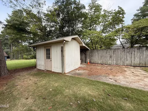 Exterior - 803 W Morris Cir, Dunn, NC 28334 photo 4 of 4