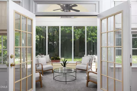 Exterior - 1000 E Oak Dr, Durham, NC 27705 photo 5 of 17