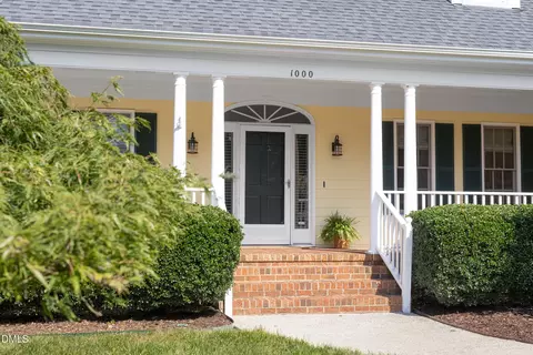 Exterior - 1000 E Oak Dr, Durham, NC 27705 photo 15 of 17