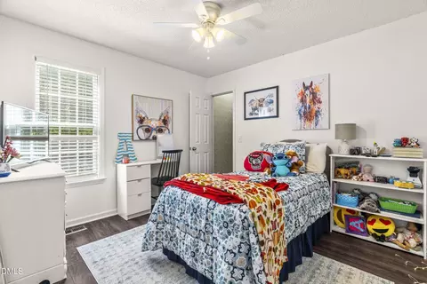 Bedroom - 6201 Lilly Stream Ct, Willow Spring, NC 27592 photo 2 of 3