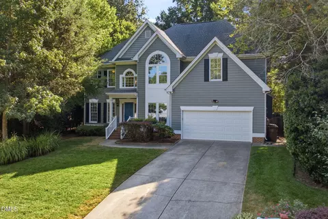 106 Ashwyn Ct, Cary, NC 27518