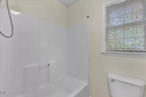 Bath - 304 Catlin Rd, Cary, NC 27519 photo 5 of 8