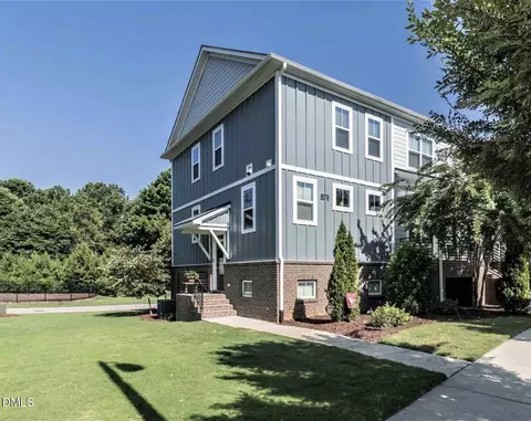 1529 Crafton Way, Raleigh, NC 27607