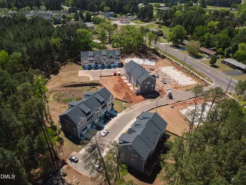1110 Blackthorn Ln, Durham, NC 27703 photo 35