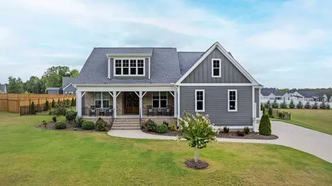 99 Cotton Fields Ln, Fuquay Varina, NC 27526