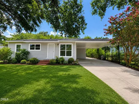 2827 Coronada Pkwy, Fayetteville, NC 28306
