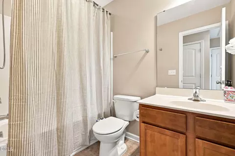 Bath - 442 Carthage Ct, Durham, NC 27703 photo 2 of 3