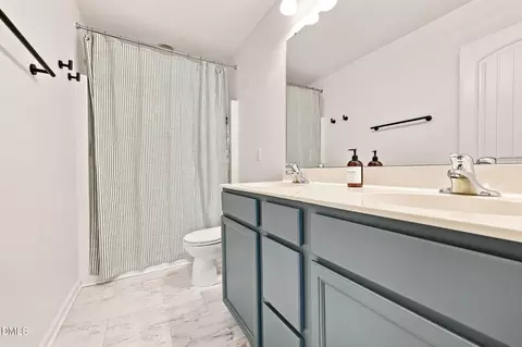 Bath - 442 Carthage Ct, Durham, NC 27703 photo 1 of 3