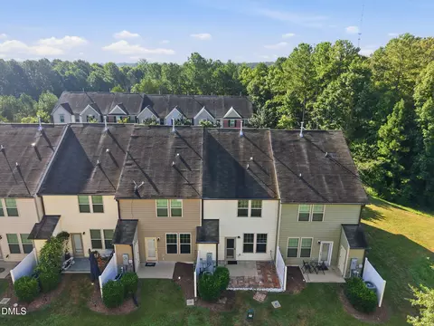 View/Area - 442 Carthage Ct, Durham, NC 27703 photo 1 of 6