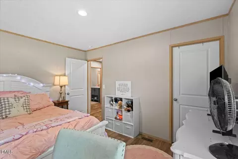 Bedroom - 72 Crocker Rd, Smithfield, NC 27577 photo 5 of 7