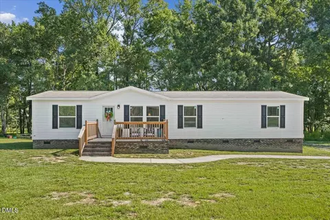 Exterior - 72 Crocker Rd, Smithfield, NC 27577 photo 1 of 7