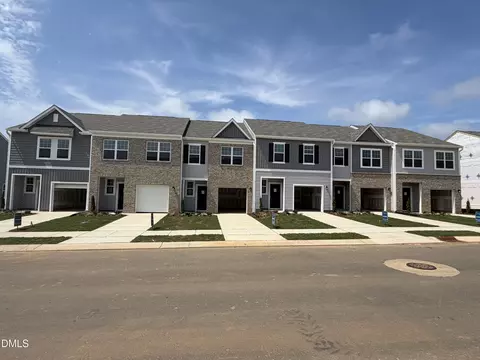 122 S Meyers Ct, Clayton, NC 27520