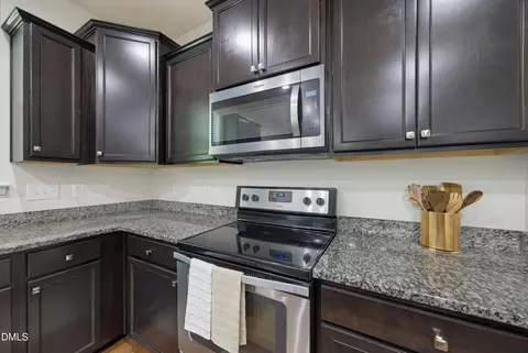 Kitchen - 210 Davelyn Ct, Garner, NC 27529 photo 3 of 6