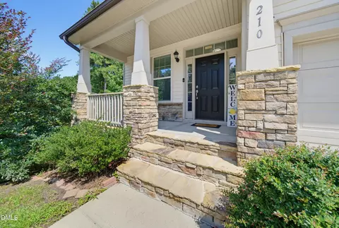Exterior - 210 Davelyn Ct, Garner, NC 27529 photo 5 of 9