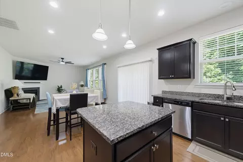 Kitchen - 210 Davelyn Ct, Garner, NC 27529 photo 5 of 6