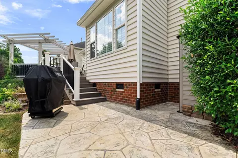 Exterior - 9052 Cornwell Dr, Wake Forest, NC 27587 photo 10 of 16