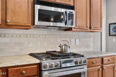 Kitchen - 9052 Cornwell Dr, Wake Forest, NC 27587 photo 6 of 7