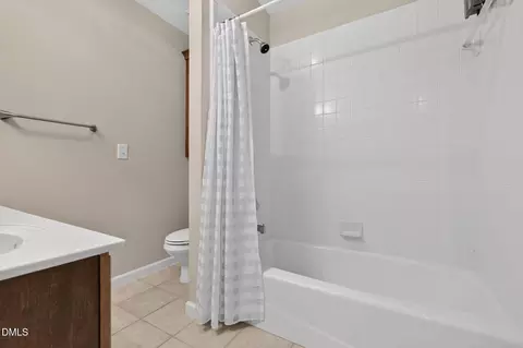 Bath - 9052 Cornwell Dr, Wake Forest, NC 27587 photo 4 of 5
