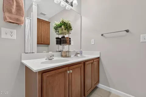 Bath - 9052 Cornwell Dr, Wake Forest, NC 27587 photo 5 of 5