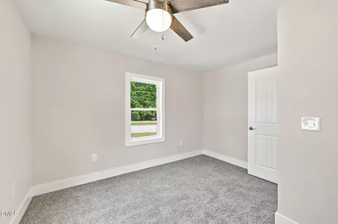 Bedroom - 522 Buffalo Rd, Smithfield, NC 27577 photo 2 of 6