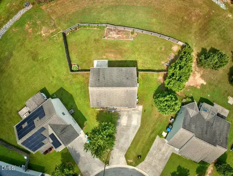 View/Area - 3303 Glennstone Dr, Durham, NC 27704 photo 2 of 6