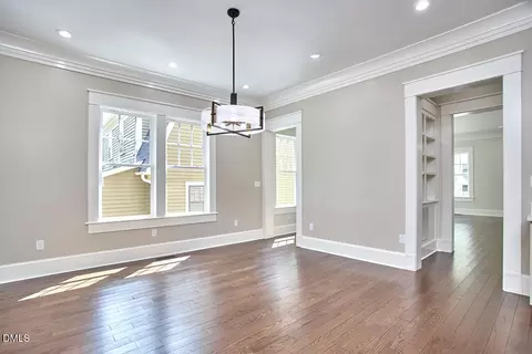 Dining - 1106 9th St, Durham, NC 27705 photo 3 of 5