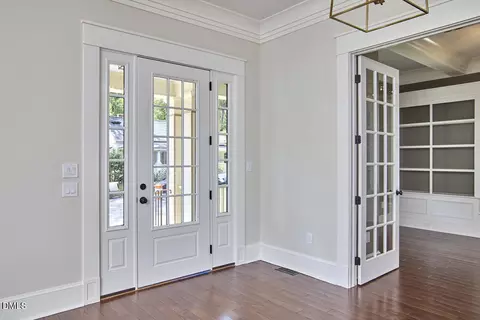 Entry Way - 1106 9th St, Durham, NC 27705 photo 2 of 18