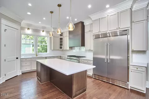 Kitchen - 1106 9th St, Durham, NC 27705 photo 4 of 21