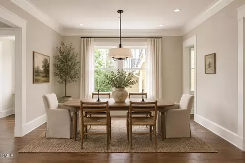Dining - 1106 9th St, Durham, NC 27705 photo 1 of 5