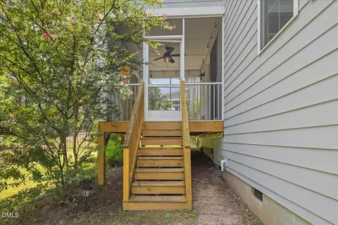 Exterior - 332 White Iris Lp, Cary, NC 27519 photo 10 of 14