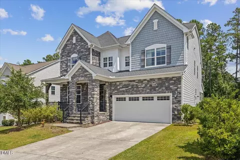 Exterior - 332 White Iris Lp, Cary, NC 27519 photo 6 of 14