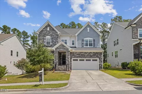 Exterior - 332 White Iris Lp, Cary, NC 27519 photo 7 of 14