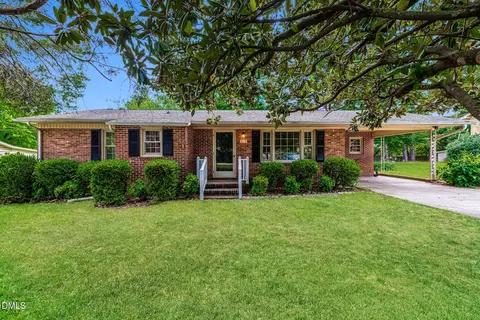 219 Windsor Dr, Roxboro, NC 27573